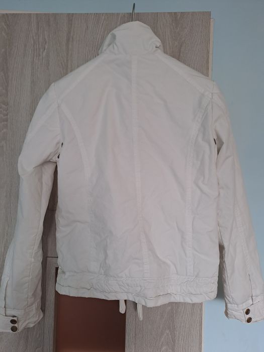 Wiosenna kurtka damska Cropp, r.S