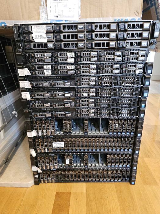 Dell R730XD 2xE5-2680v4 32GB Ram