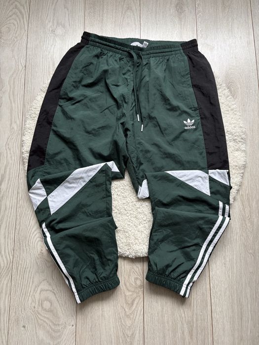Мужские Нейлоновые Спортивки Adidas Rekive Green Pants Л размер