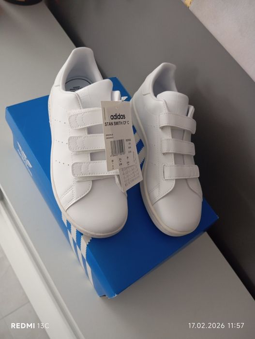 Buty sportowe marki Adidas model Stan Smith 35