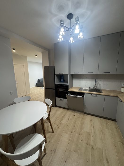 Оренда сучасного Таун Хауса, перша здача