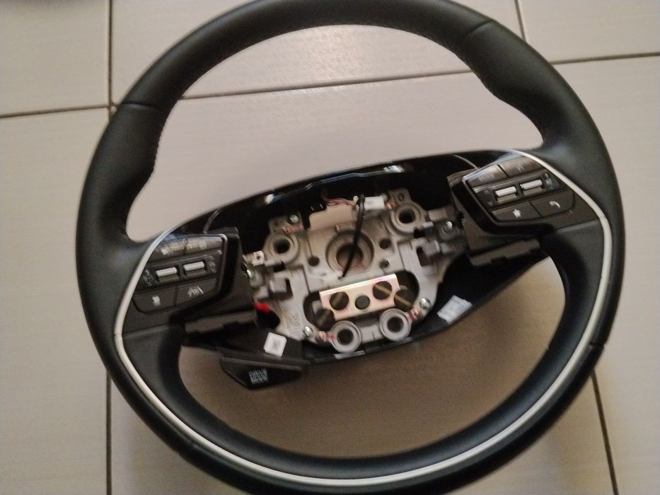 Двері Кіа ніро Kia niro 2023