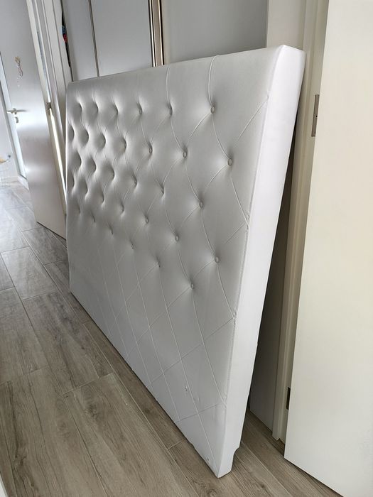 Cabeceira de cama de casal