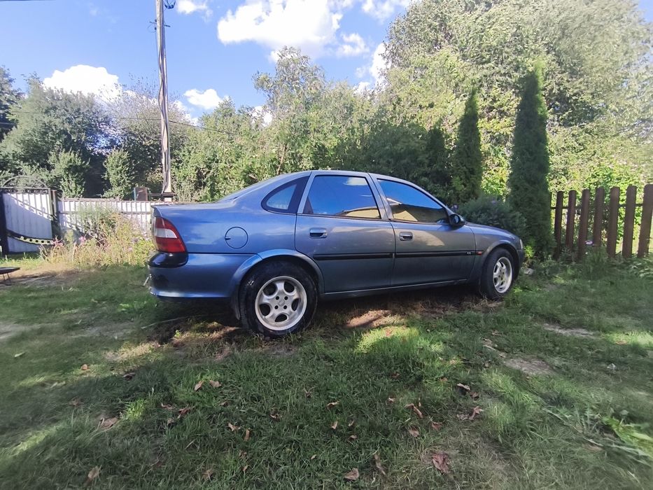 Продам Opel Vectra B 1998 року