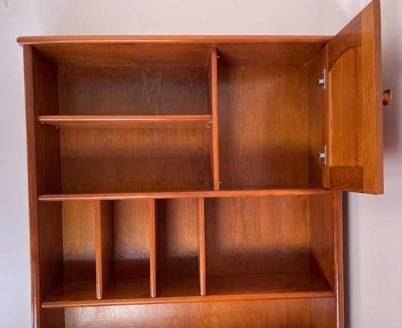 Conjunto Madeira Pinho Mel - Estúdio de quarto e Escrevaninha