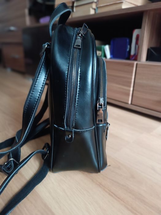 Рюкзак з натуральної шкіри