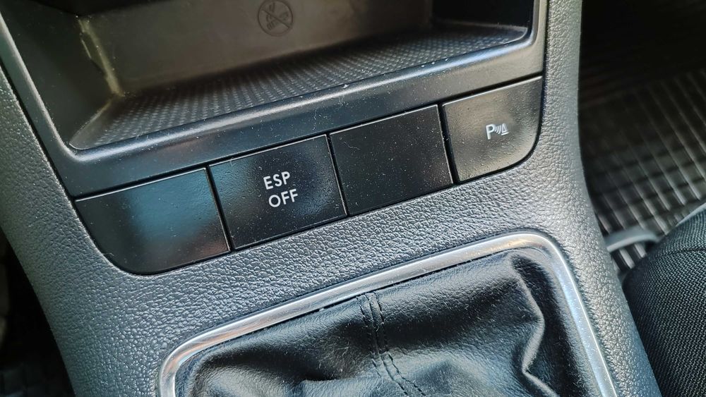 Volkswagen Golf 6 Plus 1.4 MPI