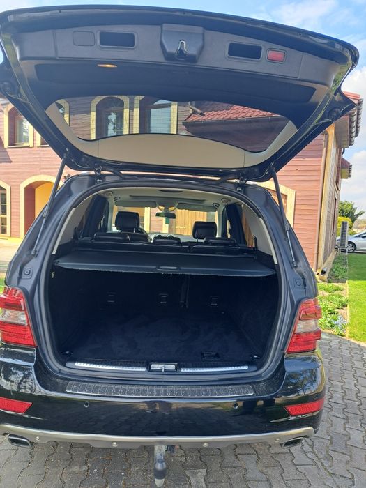 Mercedes ML 320, 164