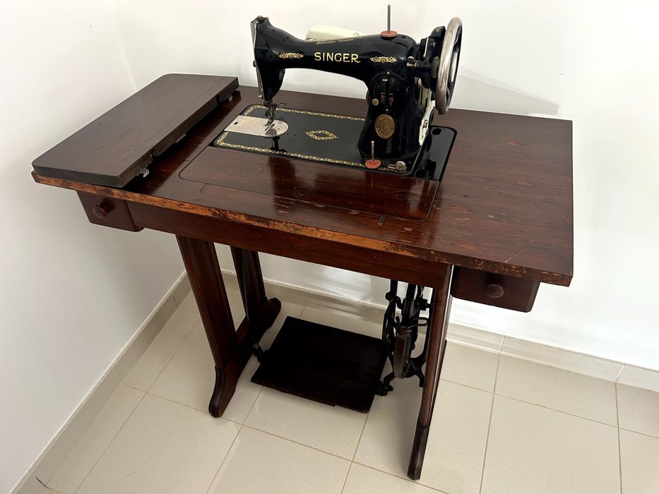 Maquina de Costura Singer No. 15B88 Coleção Vintage Reversível