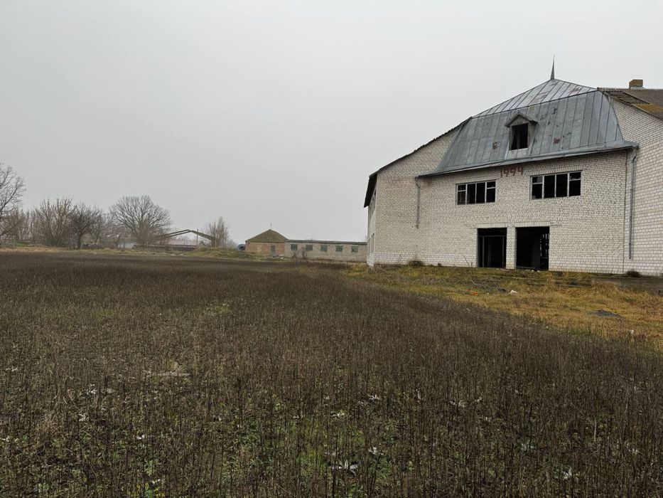 с.Заворичі. Житлово-комерційний комплекс!!! Без комісії!!!