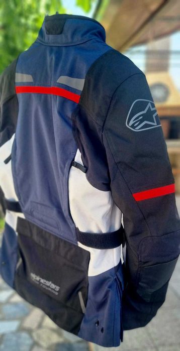 1 Casaco Alpinestars unisexo, novo, tamanho XL. (Veste tamanho M)