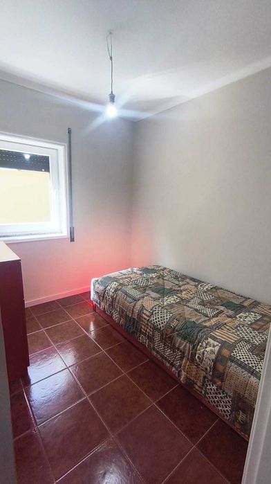 Arrendamento de quartos em Ermesinde/ Travagem