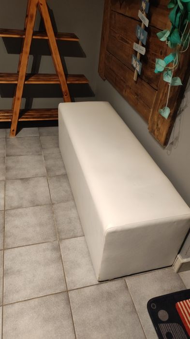 Biała pufa Eco skóra
