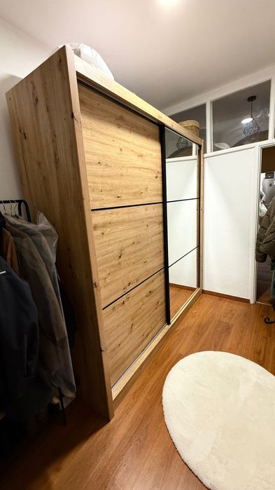 Roupeiro/Armário em madeira HOMYCASA