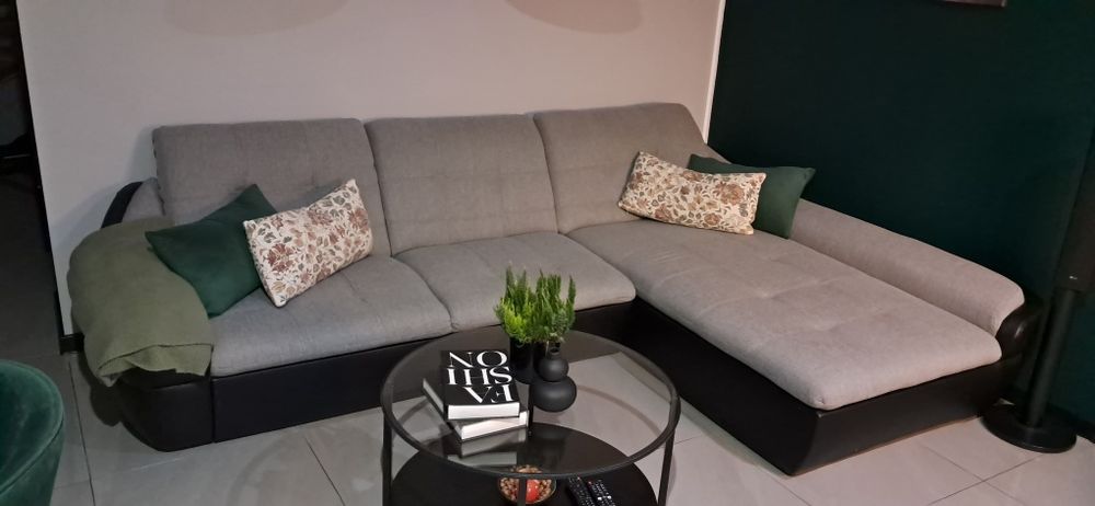 Narożnik prawostronny