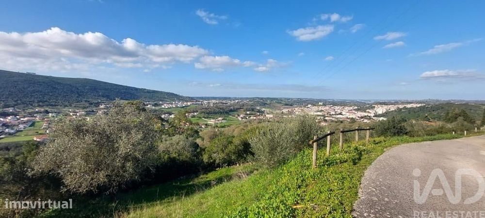 Terreno para construção em Porto de Mós - São João Baptista e São Pedr