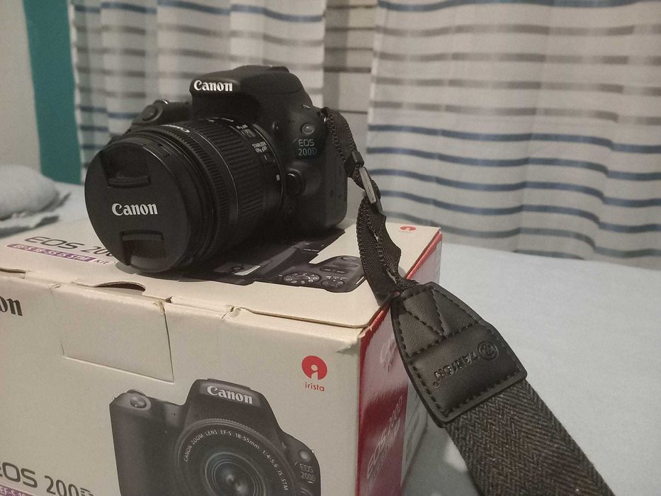 Câmara fotográfica Canon EOS 200D / SL2