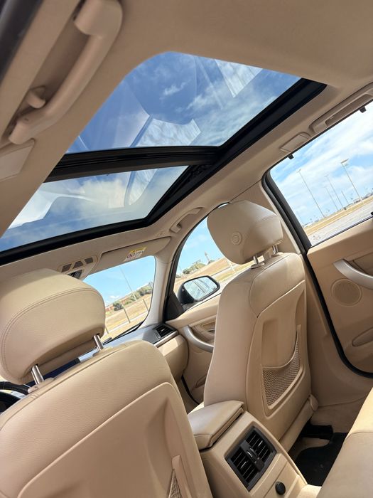 Bmw 320i touring  X-drive