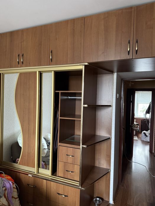 Шафа купе б/у гарної якості