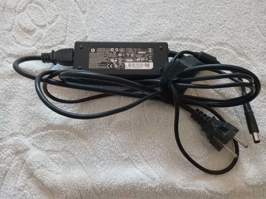 Ноутбук HP Pavilion g7-2277sr под восстановление или на запчасти