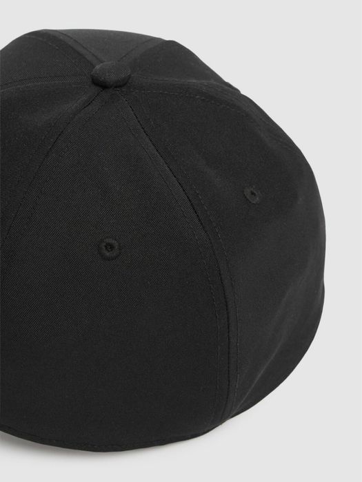 C.P Company Metropolis Cap чоловіча кепка