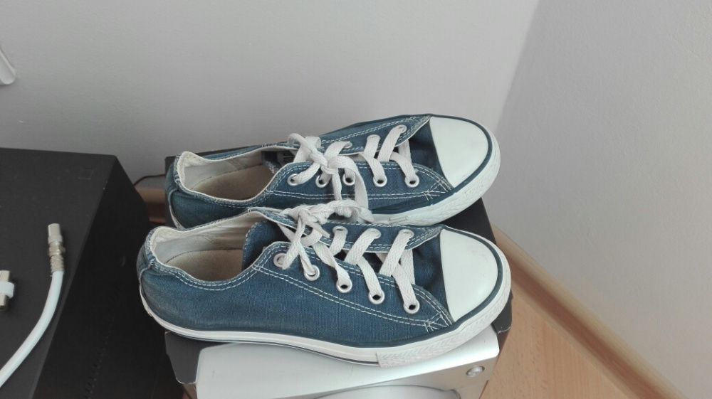 Trampki Converse jeansowe rozm. 33