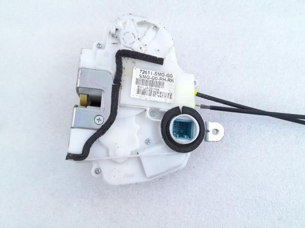 Fechadura / fecho porta trás direito HONDA Civic VIII Hatchback (FN_,