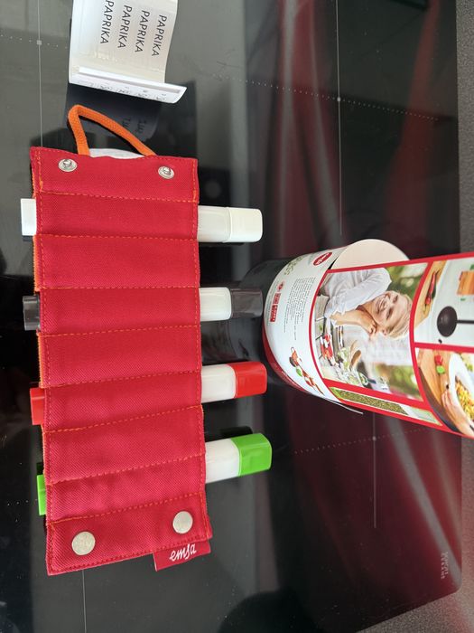 Przybornik, organizer do przypraw kuchennych