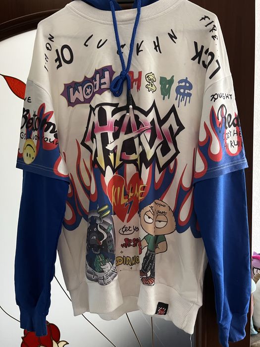 Мододіжна кофта з капюшоном