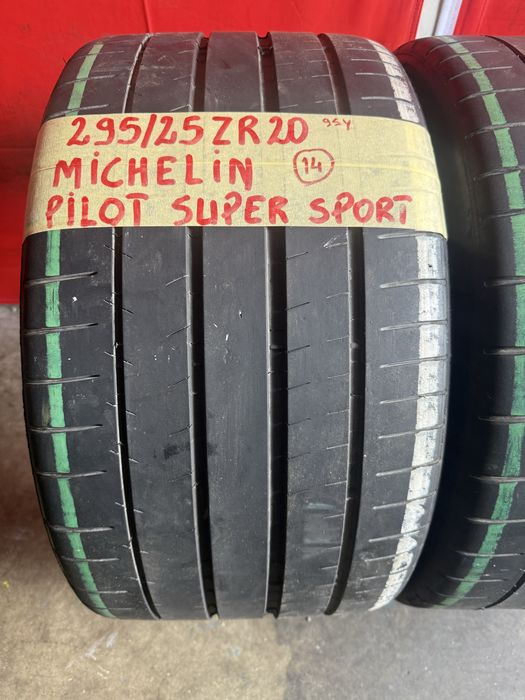 Pneus 295/25/20 Michelin  Impecaveis