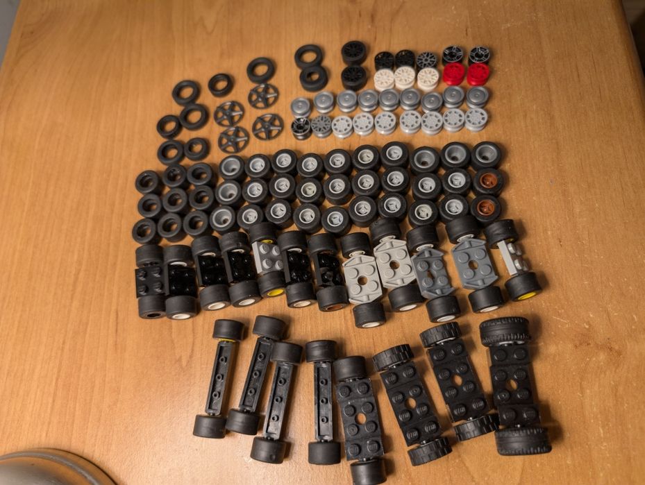 LEGO koła mix ponad 50 sztuk + osie