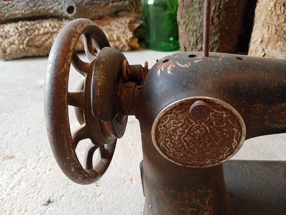 Máquina costura singer antiga para restauro