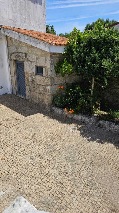 Arrendo Cama a em quarto partilhado a 5 min do NortShopping