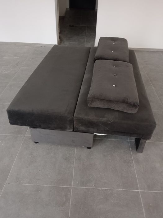 Łóżko kanapa tapczan wersalka sofa