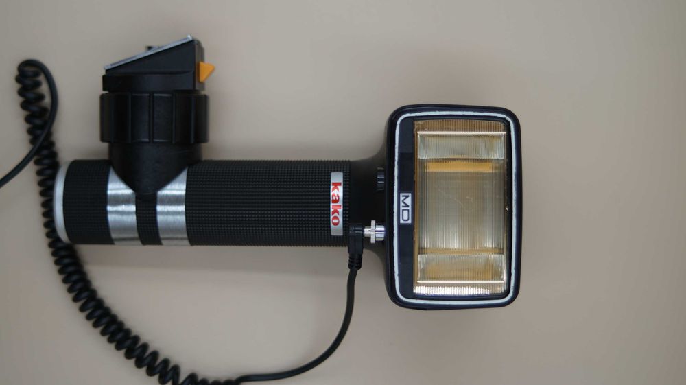 Lampa błyskowa kako F-4 MD