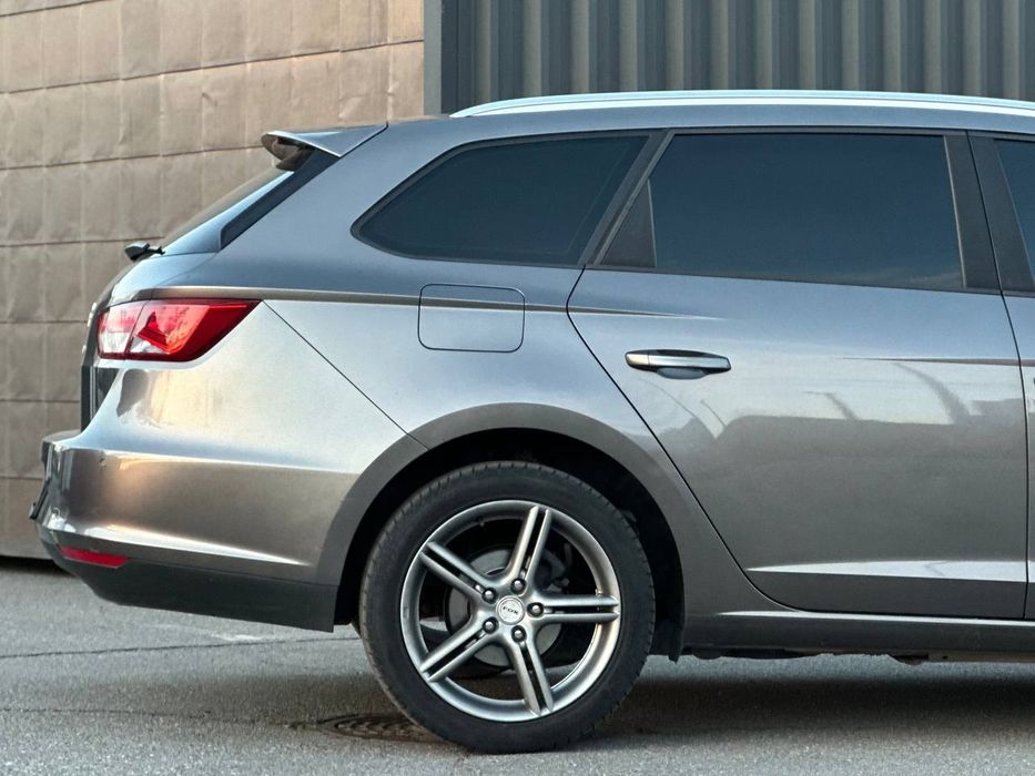 Seat Leon 2014  року, 1.6 дизель, механіка, передній привід, 323т.км