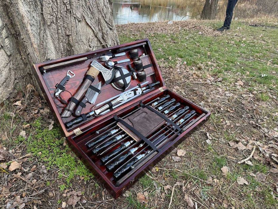 Преміум набір з шампурами Подарочний набор шампурів у кейсі