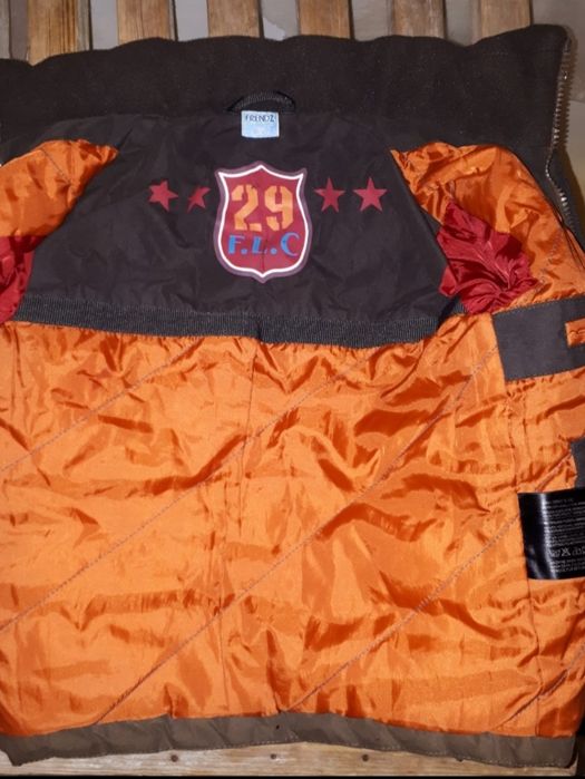 Недорого куртка зимняя на ребенка. Германия.