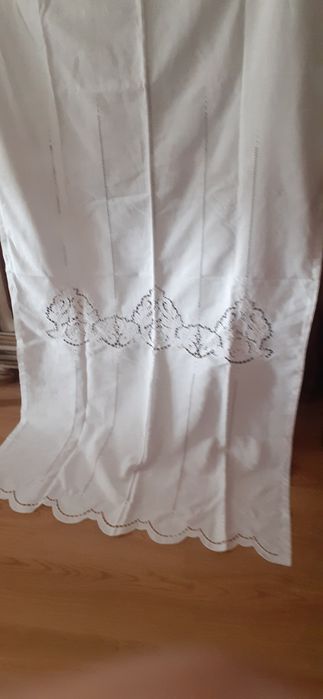 Cortinado Novo Linho Bordados Manuais