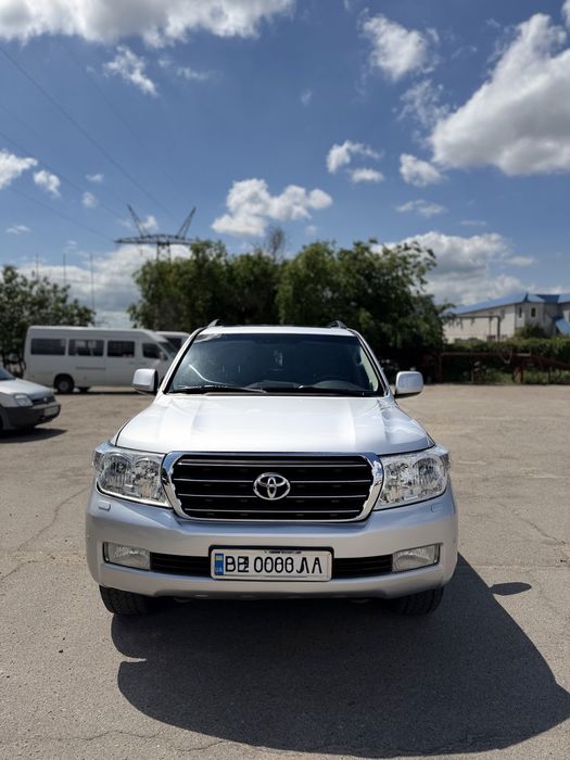 Toyota Land Cruiser 200 дизель