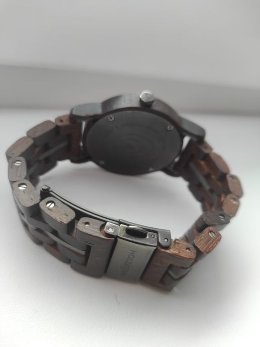 Наручний годинник HOLZKERN