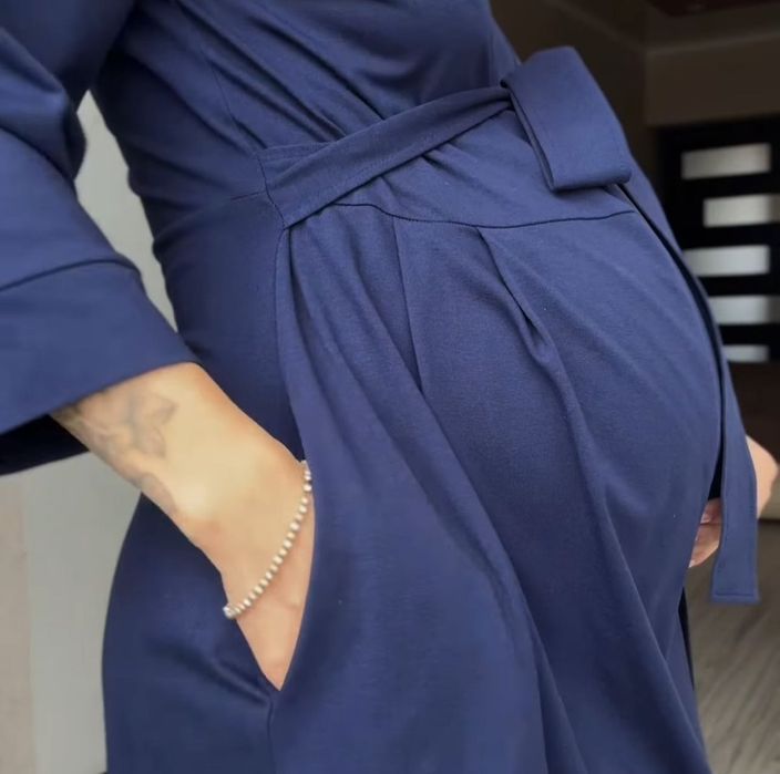 Комплект в пологовий з сорочки
для годування і халату (л/хл; 48-52)