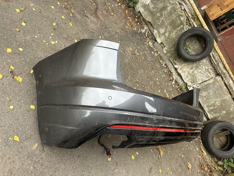 Бампер задній Touareg R-line CR