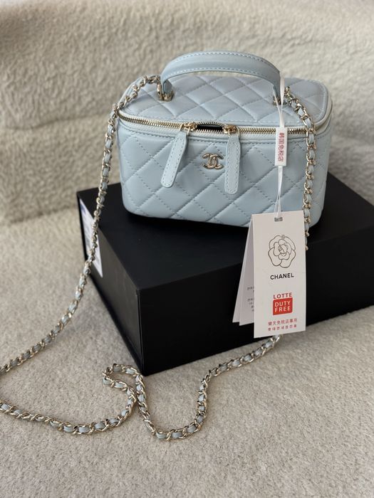 Сумка Chanel блакитна шкіра