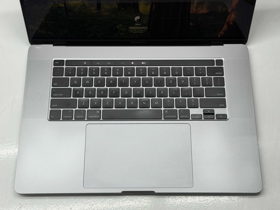 MAГAЗИН MacBook Pro 16 2019 i7/Radeon 5300m/16gb/512gb Trade-In/Oбмeн