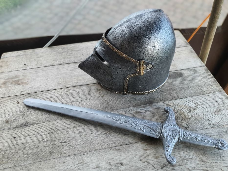 Torebka kuferek Hello Kitty dla małej modelki