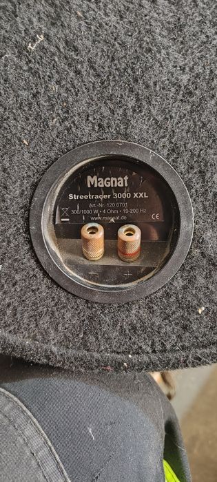 Magnat Tuba 1000W ze wzmacniaczem Alphard 2x300W