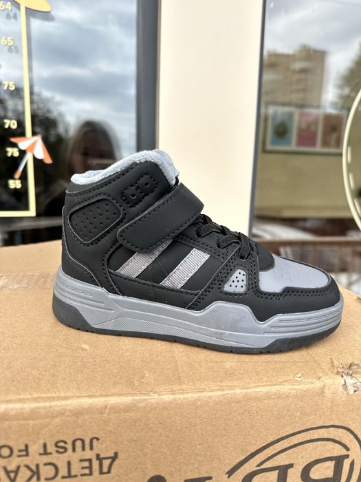 Теплі хайтопи доя хлопців на флісі