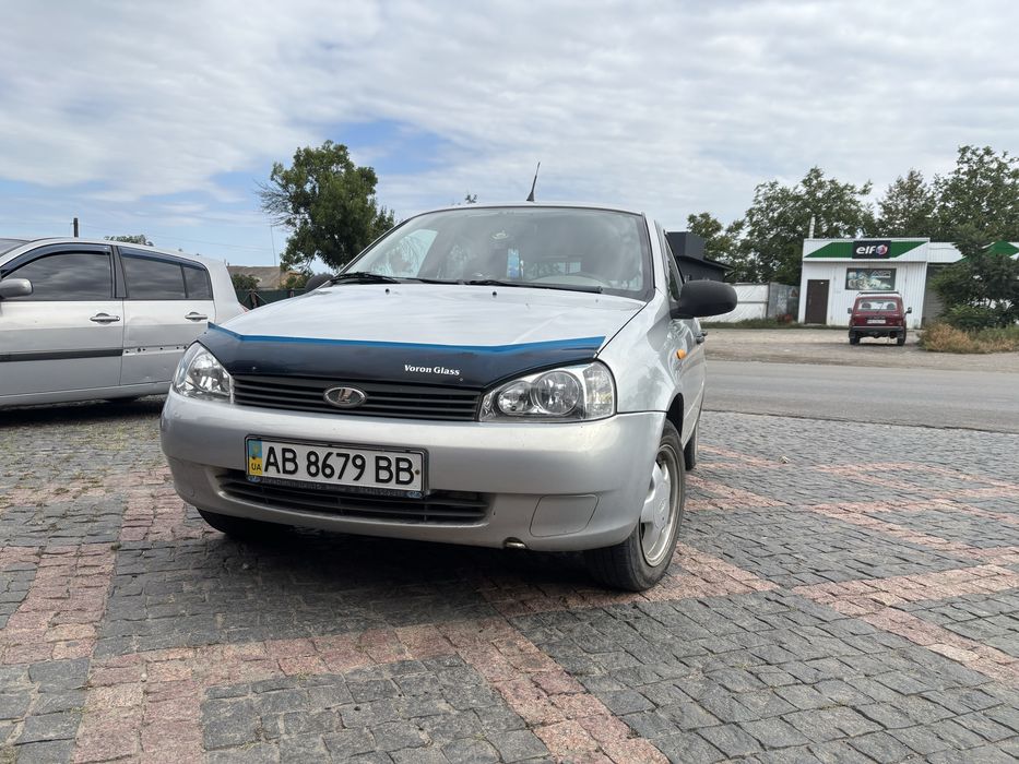 Лада калина 1.4 в гарному стані авто для сімʼ ї  ціна 2300$