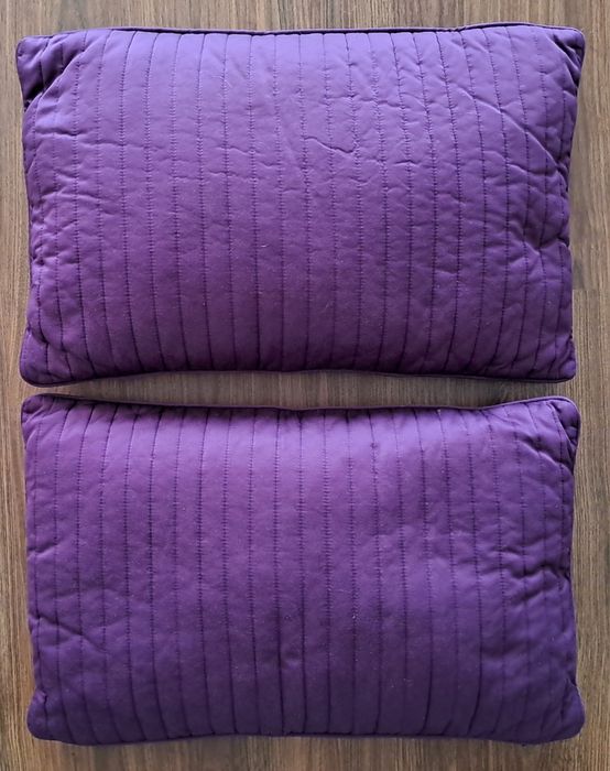 Conjunto colcha e 2 almofadas IKEA, mod. Karit 2,60 x 2,80 - Como novo